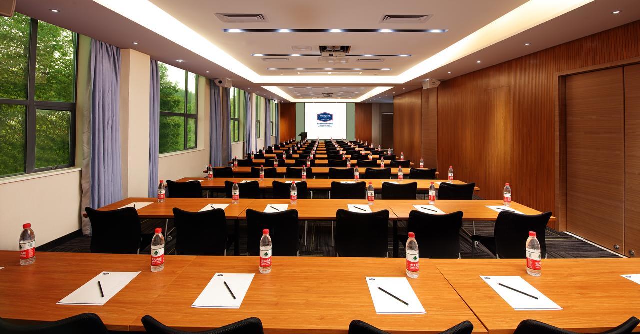 Hampton By Hilton Wuhan Tianhe Airport East Extérieur photo