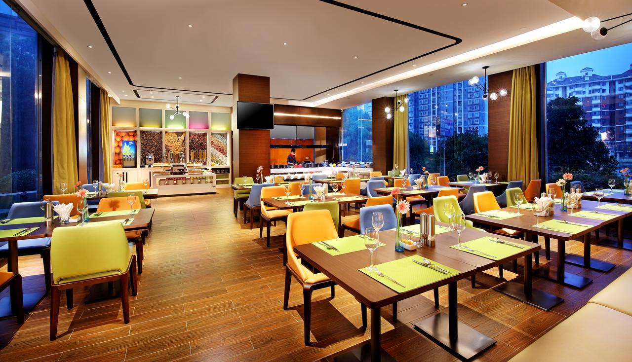 Hampton By Hilton Wuhan Tianhe Airport East Extérieur photo