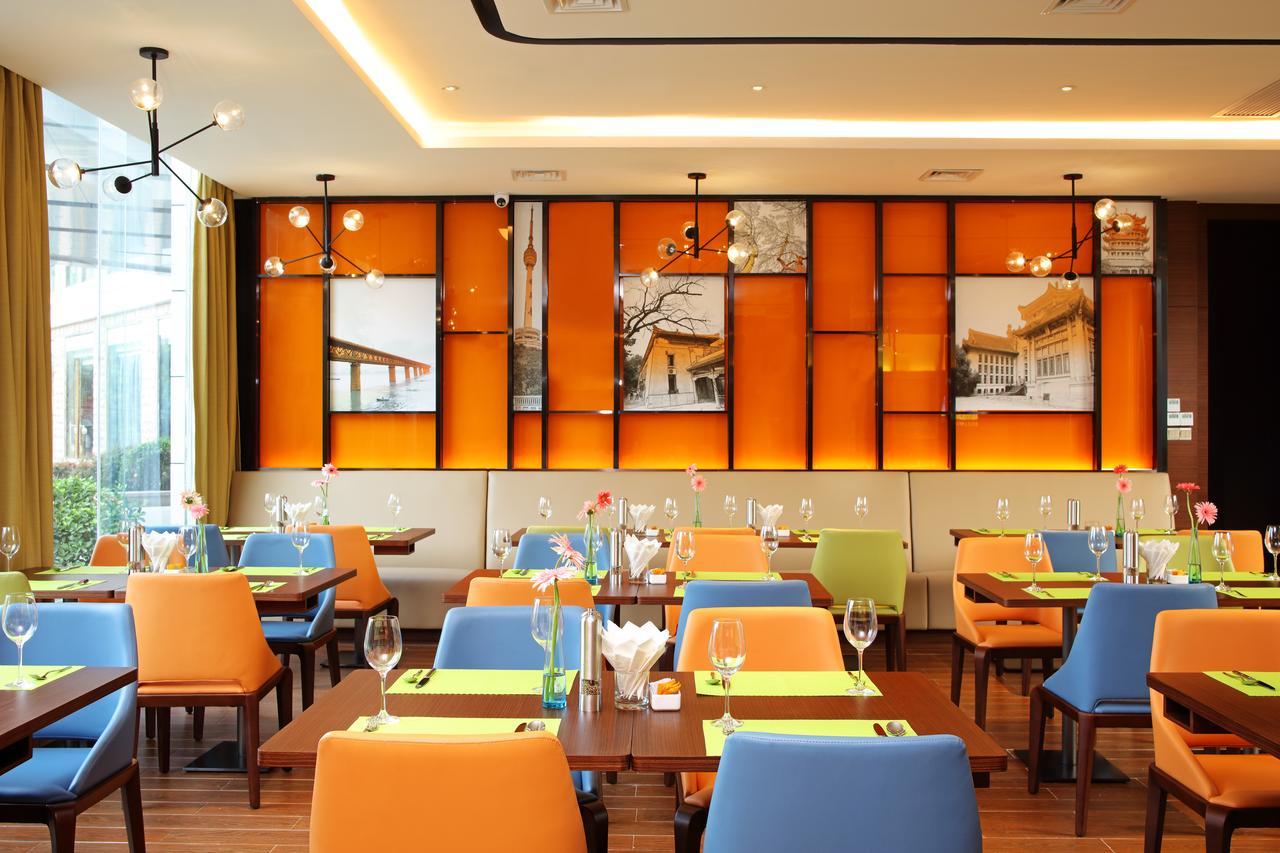 Hampton By Hilton Wuhan Tianhe Airport East Extérieur photo